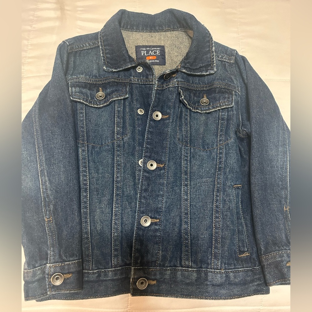 Children’s Place unisex denim jacket.